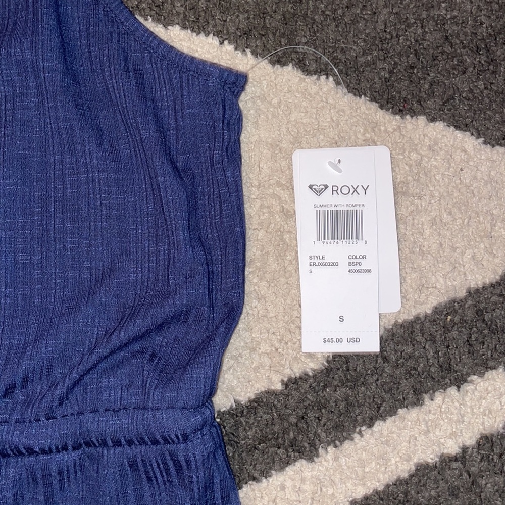 Roxy Ruffle Romper - Picture 2 of 4